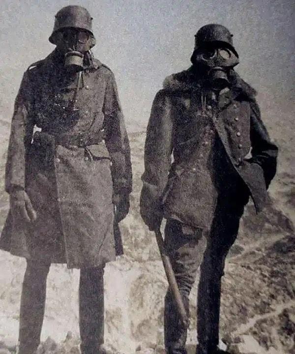 3. Caporetto yakınlarındaki Avusturya-Macaristan siper akıncıları, 1917.