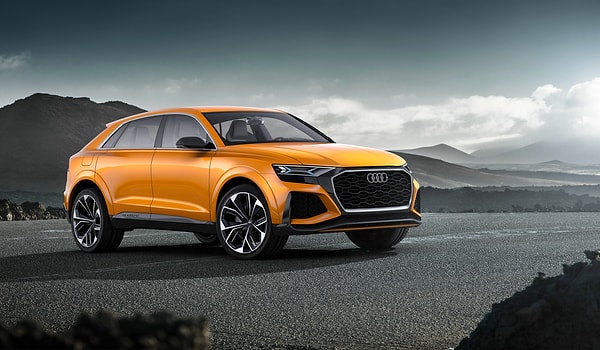 Audi Q8 fiyat listesi Nisan 2024