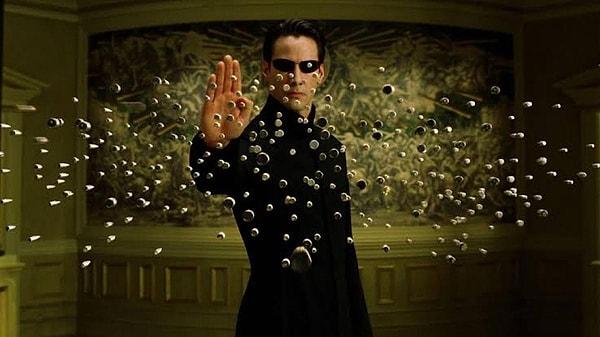 5- The Matrix (1999)
