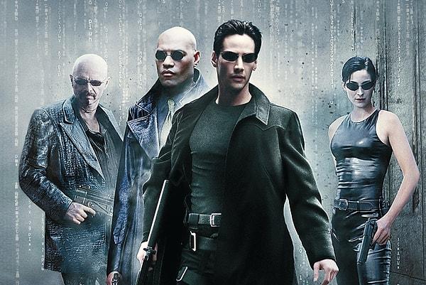 Laurence Fishburne, Carrie-Anne Moss, Hugo Weaving ve Joe Pantoliano'nun oyuncu kadrosunda olduğu filmin Matrix Reloaded,  Matrix Revolutions ve Matrix Resurrections devam filmleri çekilmişti.
