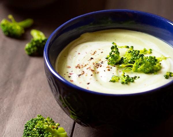 Labneli Brokoli Çorbası Nasıl Yapılır?