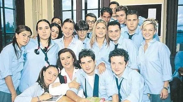 2003 - 2006 yılları arasında yayınlanan Hayat Bilgisi, şüphesiz Türk dizi tarihinin en sevilen yapımlarından biridir.