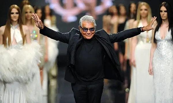 İtalyan moda tasarımcısı Roberto Cavalli'nin 83 yaşında yaşamını yitirdiği açıklandı. Cavalli'nin şirketi, Instagram hesapları üzerinden yaptığı bir paylaşımla duyurdu.