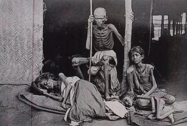 2. Hindistan'ın Britanya Rajı zamanında, 1877'deki Madras kıtlığı sırasında ailesini yamyamlardan koruyan bir adam.