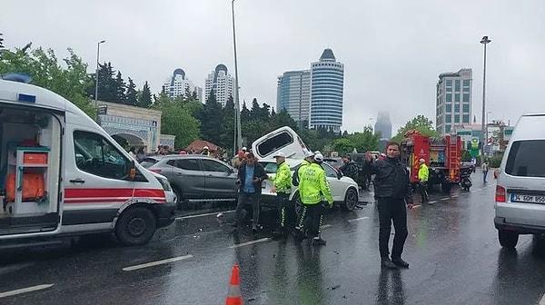 Kaza nedeniyle Levent istikametinde oluşan trafik yoğunluğu, araçların kaldırılması ve temizlik çalışmalarının ardından normale döndü.
