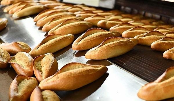 Ekmek Üreticileri İşverenleri Sendikası Genel Başkanı Cihan Kolivar, İstanbul'da fırınlar için istenen kiraların arttığını belirterek, ekmek fiyatlarına zam gelebileceğini söyledi.