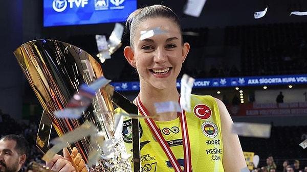 Fenerbahçe Opet, sezon başında Vero Volley Milano'dan transfer ettiği Magdalena Stysiak ile yolları ayırdı.