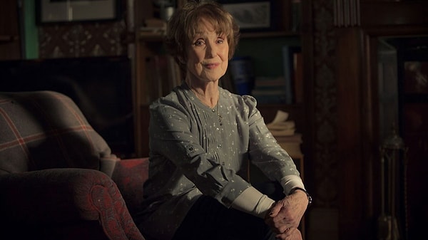 Mrs. Hudson!