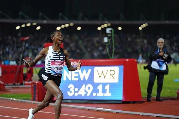 3. Faith Kipyegon, kadınlar 1500 metre yarışında nefes kesen bir performansla zaferi elde etti!