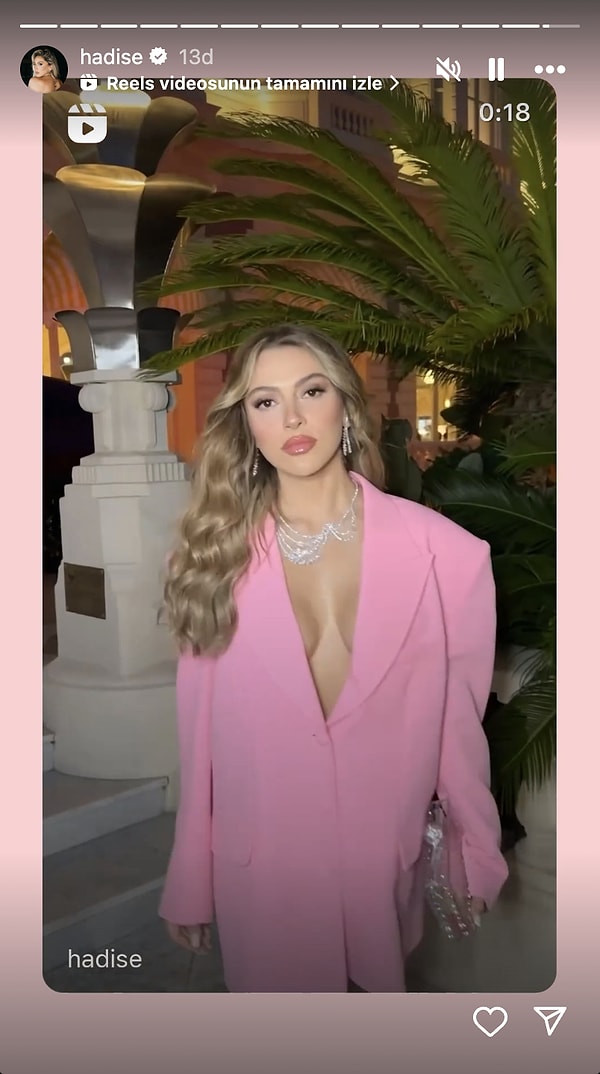 Hadise, Cannes'daki ikinci kombiniyle poz kesti.