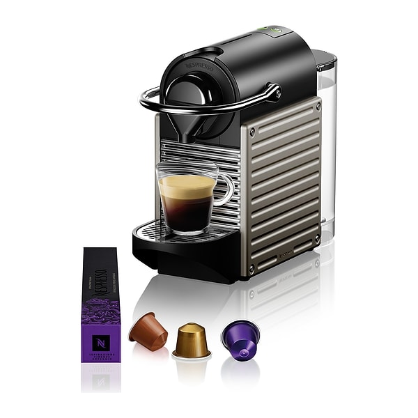 12. Nespresso C61 Pixie Titan Kahve Makinesi