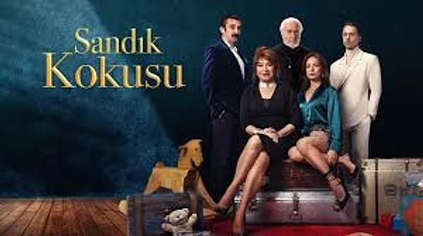 Show TV'nin sevilen dizisi Sandık Kokusu, aldığı yüksek reyting oranlarıyla 2. sezon onayını alan diziler arasında yer alıyor.