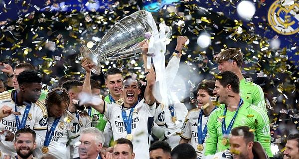 UEFA Avrupa Şampiyonlar Ligi finalinde Borussia Dortmund’u 2-0 mağlup eden Real Madrid, kupayı 15. kez müzesine götürdü.