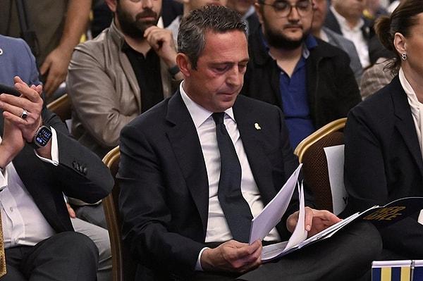 Fenerbahçe'nin mevcut başkanı Ali Koç, seçim sürecindeki rakibi Aziz Yıldırım'ı geçtiğimiz gün yeniden televizyon programına davet etmişti.