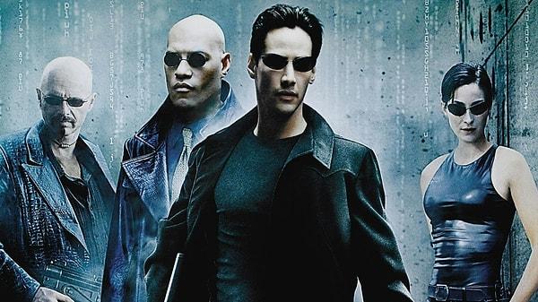 5. Klasik bir başka filmle devam edelim. Matrix hangi sene vizyona girdi?