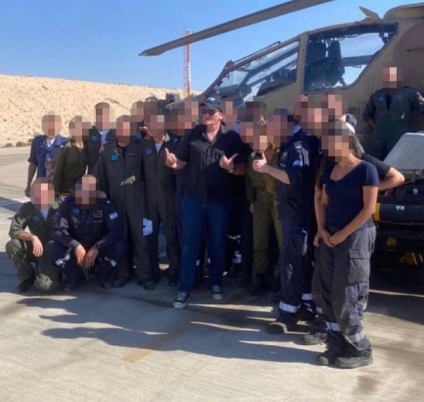 Filmlerinde sıklıkla ayak teması işleyen yönetmen Quentin Tarantino'nun Lübnan sınırında bulunan İsrail askeri üssüne ziyarette bulunarak desteğini açıklaması Filistin destekçilerinin tepkisini çekti.
