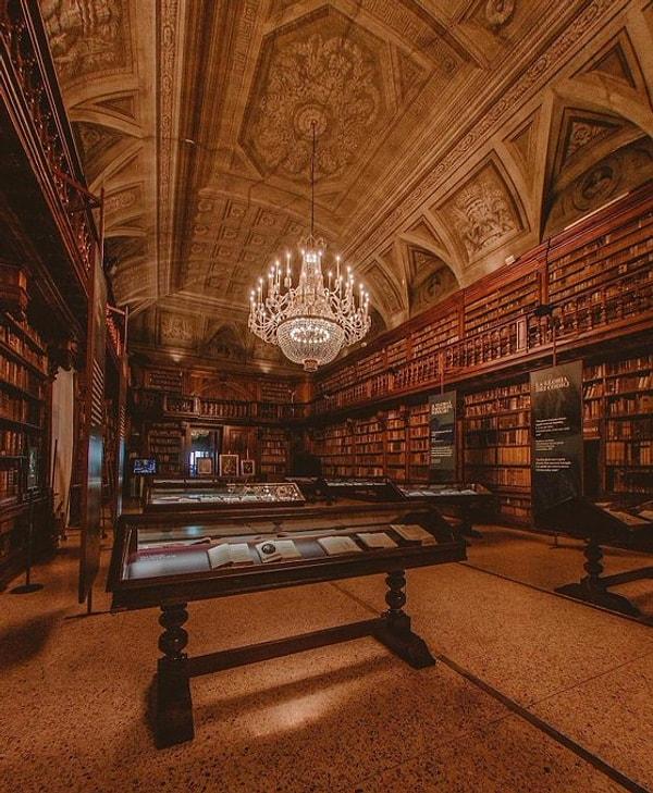 13. Braidense Ulusal Kütüphanesi (İtalya)