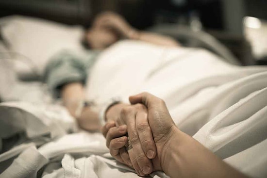 Oncologist Reveals Four Sentences People Say Before They Die