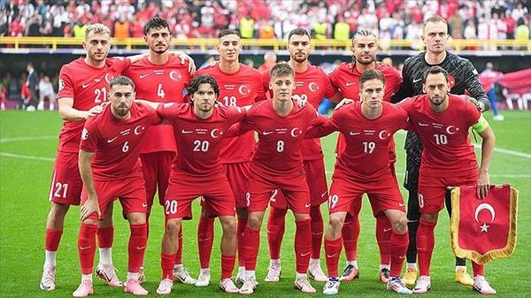 EURO 2024'e 3-1'lik Gürcistan galibiyetiyle başlayan A Milli Takım, ikinci maçında Portekiz'e 3-0 mağlup olmuş ve son 16 şansını son maç olan Çekya bırakmıştı.