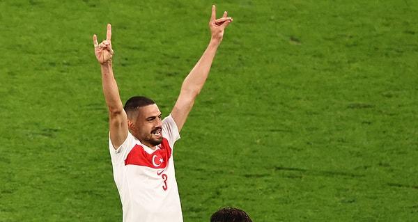 Türkiye adına golleri kaydeden Merih Demiral, gol sevincinde bozkurt işareti yapması nedeniyle bugün UEFA soruşturma altına alındı.