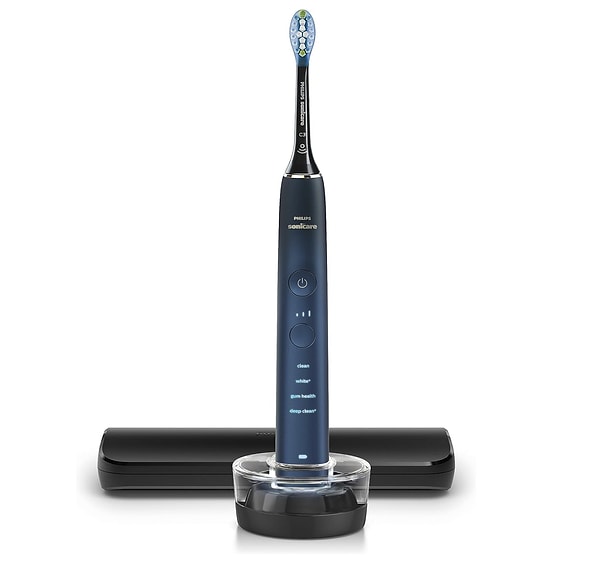 Sonicare teknolojisiyle geliştirilmiş olan elektrikli diş fırçaları, parlayan beyaz dişlere ve genel ağız sağlığınıza katkıda bulunur. Bu fırçalar, dişlerinizi ve diş etlerinizi nazikçe temizlerken, aynı zamanda plakları derinlemesine temizleyerek diş çürüklerini ve diş eti hastalıklarını önlemeye yardımcı olur.