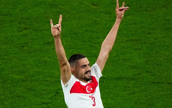 Toplantıda MHP Grup Başkanvekili Yunus Emre Yıldırım, A Milli Takım futbolcusu Merih Demiral’ın isminin Ankara’da bir parka verilmesine ilişkin önerge sundu. MHP’li Yıldırım’ın önergesi oy birliği ile Meclis gündemine alınması kabul edildi.