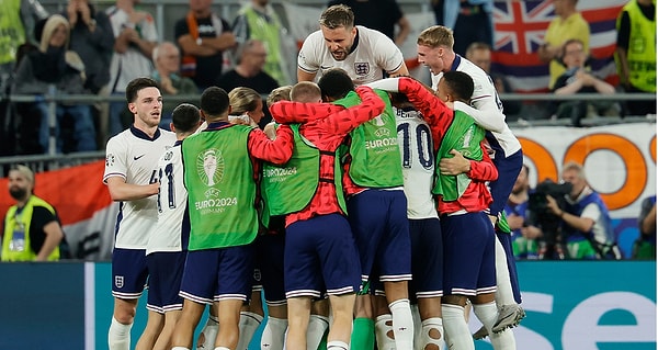 Sarı-kırmızılıların rakibi ise yarı finalde Hollanda'yı son dakikada bulduğu golle 2-1 mağlup eden İngiltere olmuştu.