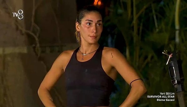 4. Survivor All Star'ın çok konuşulan isimlerinden biri olan Berna Canbeldek, yarışma sonrası katıldığı Haberler.com'da Survivor'la ilgili soruları yanıtladı. Nagihan'la ilgili torpil imasında bulunan Berna'nın sözleri şaşkınlık yarattı.