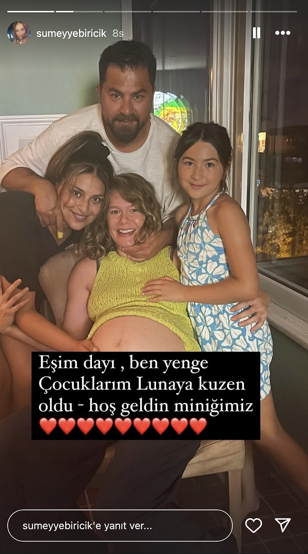 Burcu Biricik'in erkek kardeşinin eşinin paylaşımıyla Luna'nın tam olarak 8 saat önce, yani öğle saatlerinde dünyaya geldiği ortaya çıktı.