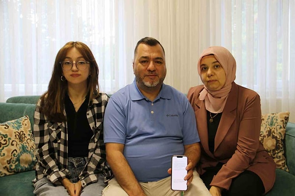 ÖSYM tarafından 8 Haziran’da gerçekleştirilen Yükseköğretim Kurumları Sınavı’nın ilk oturumu olan Temel Yeterlilik Sınavı’nda, bir öğrencinin epilepsi krizi geçirmesi nedeniyle sınavda büyük bir aksaklık yaşandı.