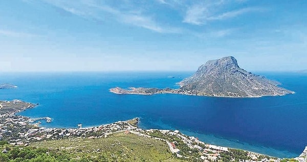 Yunanistan'ın son yılların en kurak haziran ayını yaşadığı bu yılda, başta doğu ve güney bölgeler olmak üzere ülke genelinde sadece haziranda değil, kıştan bu yana kuraklıkta artış gözlemleniyor. Bu nedenle özellikle adalarda su sıkıntısı baş gösterirken, turizm nedeniyle su kullanımının artması da buradaki sorunu derinleştiriyor.