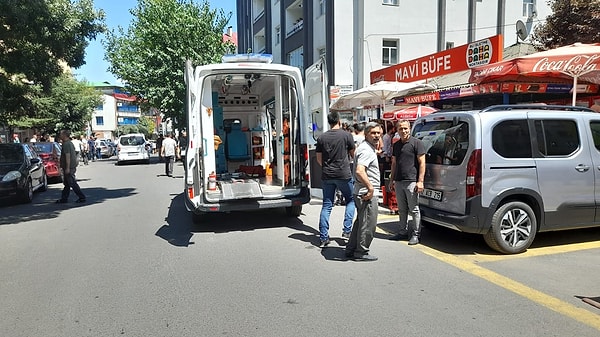 Hastanede tedavi gören  Fikri Carfi ve Özcan Aydın da bu sabah saatlerinde hayatını kaybetti. 5 yararlının ise tedavisi sürüyor.