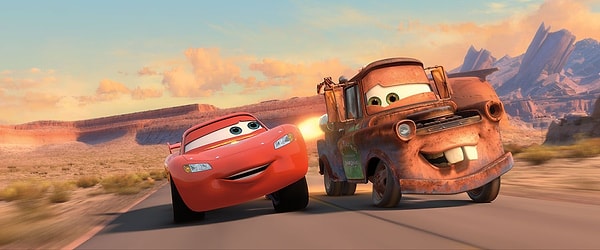 11. Lightning McQueen ve Mater - Arabalar