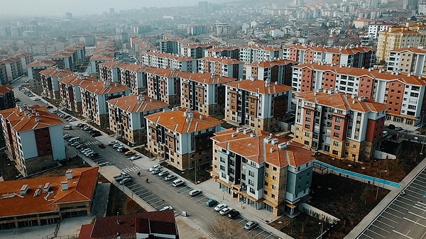 Temmuz ayında elektrik faturalarına gelen yüzde 38'lik zam enflasyonda da etkili oldu. Bu zamla birlikte aylık en yüksek artış yüzde 8,08 ile konut grubunda yaşandı.