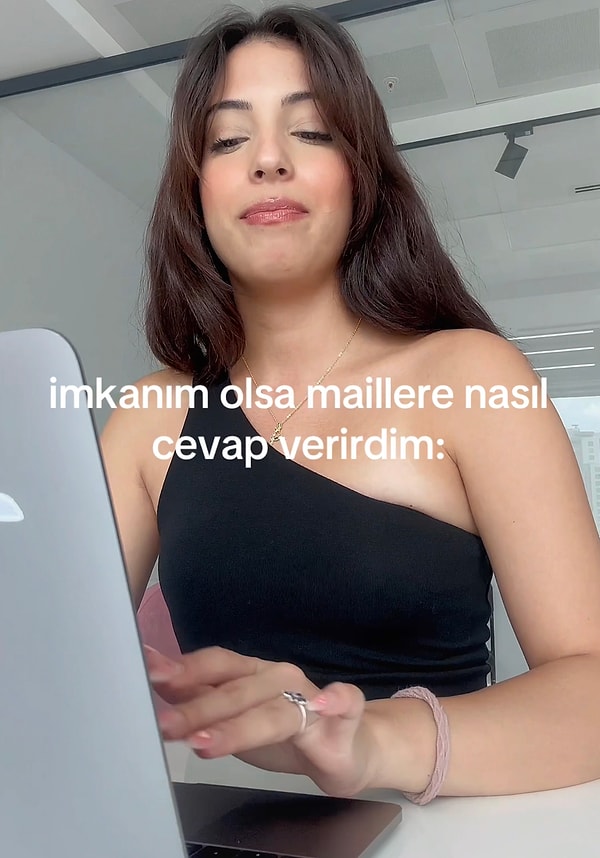 Açelya Gök adlı içerik üreticisi de verilen mail cevaplarından ziyade içimizden geçenleri dile getirdi.