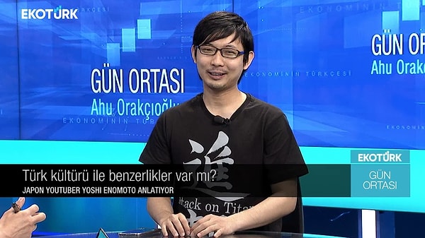 Yoshi Enomoto ülkemizde yaşayan Japon fenomen. YouTube videolarıyla da kendisine bir kitle oluşturmuş durumda.