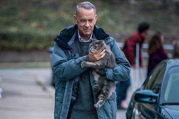 Tom Hanks, 2022 yılında A Man Called Otto (Hayata Röveşata Çeken Adam) filminde bir kediyle birlikte rol almıştı. Siz ünlü oyuncunun kedilerin o ilginç tavırları hakkındaki yorumuna katılıyor musunuz? Yorumlara buyrun...