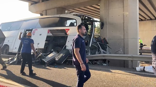 Kaza yerinde fren izi bulunmadığını söyleyen Ankara Valisi Vasip Şahin, kazanın otobüsü kullanan şoförün uyuya kaldığı için olabileceğini ifade etmişi.