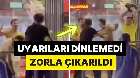 İzmir'de Tramvaya Sigara ile Binen Şahıs Uyarıları Dinlemedi: Yolcular Tarafından Dövülerek Dışarı Atıldı