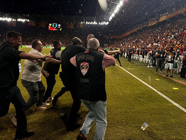 Ali Koç'un arkadan itilerek düşmesine neden olan hamle: