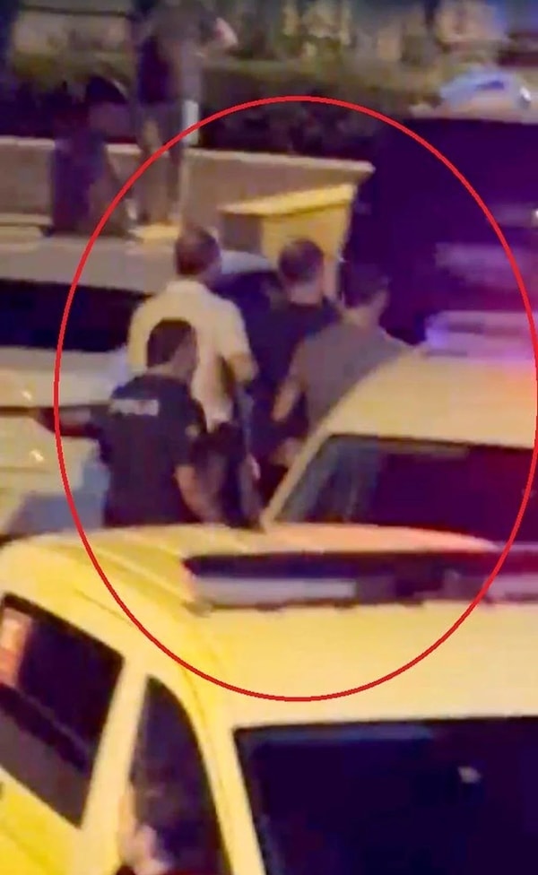 Hastane, Şener'in 3 hafta daha gözlem süresinin uzatılmasını talep etti. Hastanenin talebini değerlendiren Ankara 2. Sulh Ceza Hakimliği, Şener'in akıl hastası olup olmadığı, akıl hastası ise ne zamandan beri hasta olduğu ve bu kişinin davranışları üzerinde etkisini saptama konusunda kesin raporun düzenlenebilmesi için Şener'in gözlem süresinin 3 hafta süreyle uzatılmasına karar verdi.