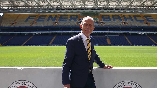 Bir dönem Türkiye'de Fenerbahçe, Beşiktaş ve Bursaspor gibi takımlarda da teknik direktörlük yapan Christoph Daum'un ölümü Türkiye'deki futbol aşıkları arasında da büyük bir üzüntüye sebep oldu.