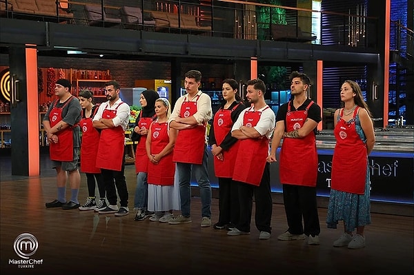 3. MasterChef Türkiye'de dördüncü hafta geride kaldı. Birbirinden iddialı isimlerin eleme potasına girdiği haftada MasterChef'te elenen isim kim oldu?