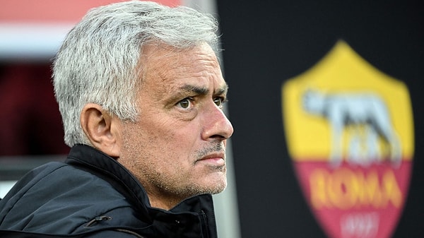 Mourinho'nun son döneminde sıkça eleştirilen Roma'nın futbolu bu sezon da aynı eleştirilerin daha ağırına maruz kalıyor. Üç haftada iki kez 0-0 berabere kalan Roma evinde de Empoli'ye kaybetti.