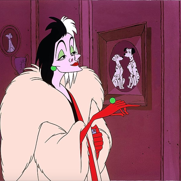 1. Cruella de Vil ismi, Cruel (gaddar, zalim) ve Devil (şeytan) kelimelerinden türetilmiş. Yani tam bir kötü karakter ismi.