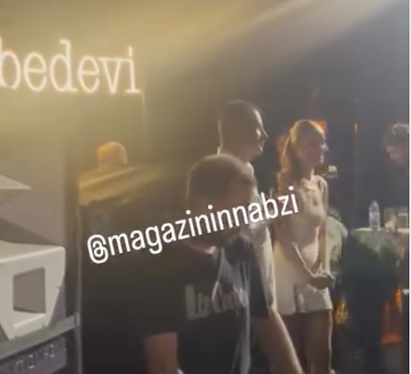 After Party'nin gerçekleştiği mekandaki 'bedevi' yazılarına dikkat çeken Ilıcalı "'Bedevi' bizim tanıştığımız yer, bilenler bilir, orda tanımıştık o yüzden...kulüp yaptık adını 'Bedevi' yaptık. Öyle ince detaylar, bilirisiniz beni" diyerek romantikliğini gözler önüne serdi.