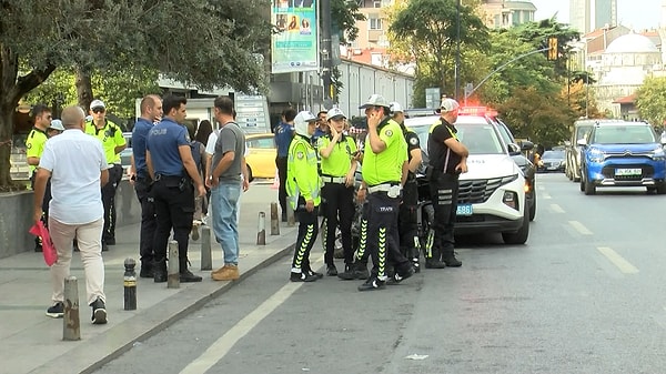 İhbar üzerine olay yerine sağlık ekibi sevk edildi.