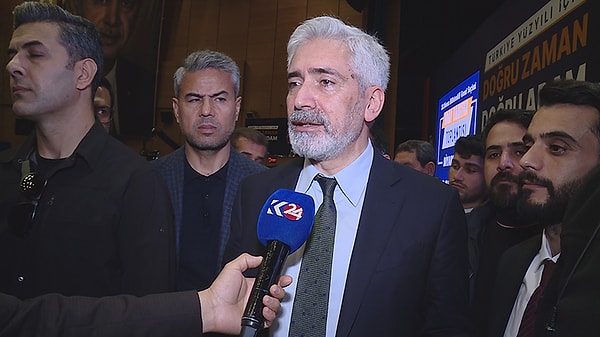 Ensarioğlu şu ifadeleri kullandı: "Devletin bildiğinden fazlasını bilmiyorum. Vallahi siyaseti bırakmayı düşünüyorum. Özellikle yurt dışı kaynaklı PKK unsurlarının bu işi yayması ama sosyal medyada dolaşan bir sürü başı boş insanın da yargısız infaz yapması. Biz neden siyaset yapıyoruz? Şeref ve haysiyetimiz için. Madem bırakayım siyaseti daha iyi. Böyle bir şey olur mu? Bir müddet dinleneceğim ve konuşmayacağım. Benim birilerini kollama saklama şeyim olabilir mi? Bu kız artık hepimizin kızı.”