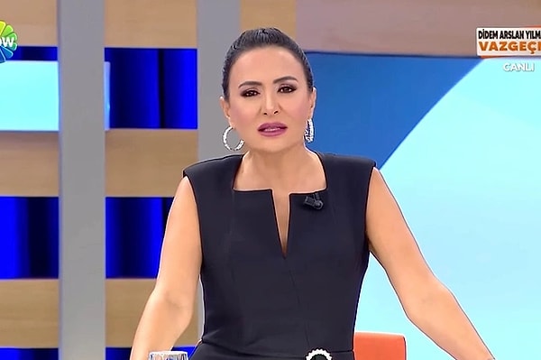 12. Show TV ekranlarında yayınlanan Didem Arslan Yılmaz'la Vazgeçme programını canlı yayınla izlemeye giden arkadaşlar o anları TikTok'ta yayınladı.