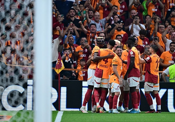 Galatasaray bu skorla puanını 12'ye çıkarttı ve yoluna kayıpsız devam etti. Galatasaray, 17 Eylül'de Gaziantep FK ile erteleme maçını, 21 Eylül'de de Fenerbahçe ile derbi maçını oynayacak.